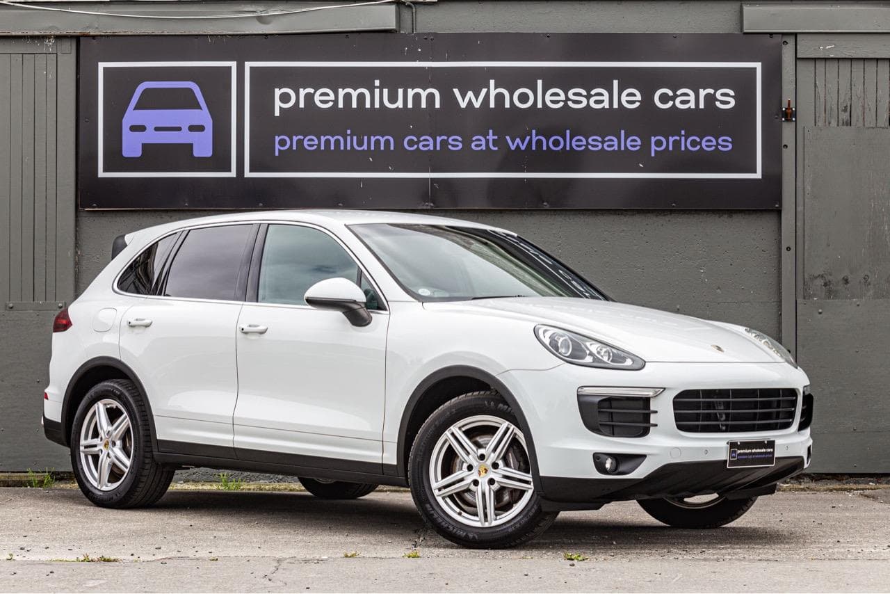2015 Porsche CAYENNE 4WD