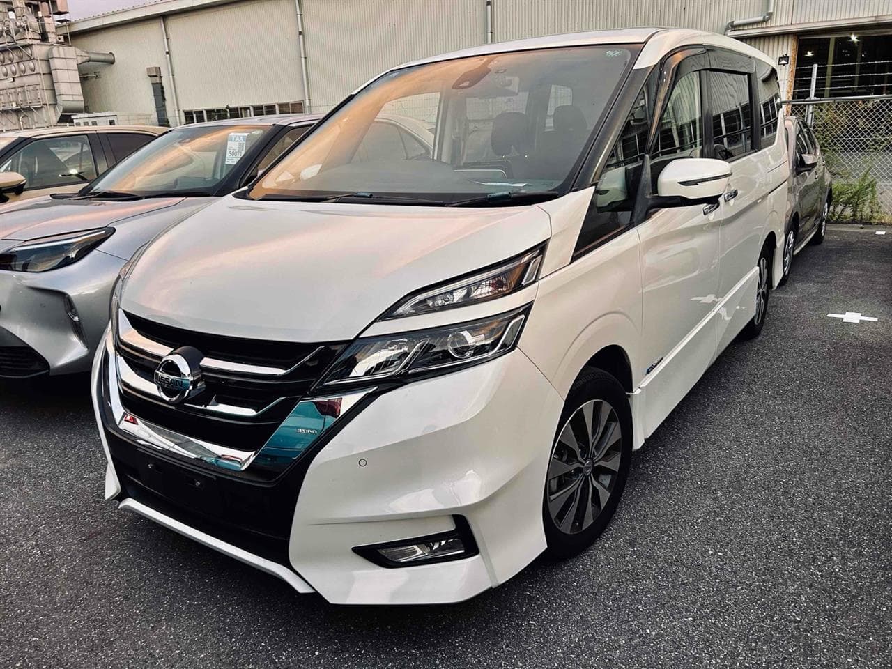2017 Nissan SERENA HIGHWAY STAR V-SELECTION S HYBRID