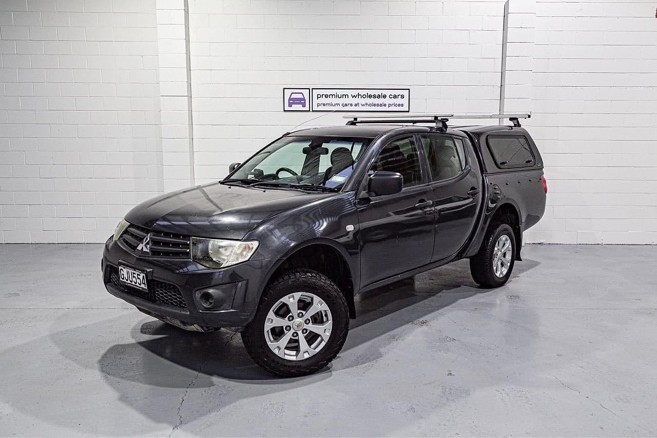 2012 Mitsubishi Triton