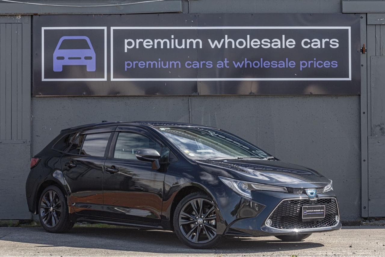 2020 Toyota Corolla TOURING HYBRID WXB