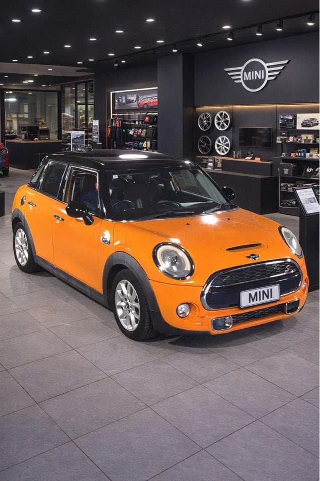 2015 Mini 5D COOPER S
