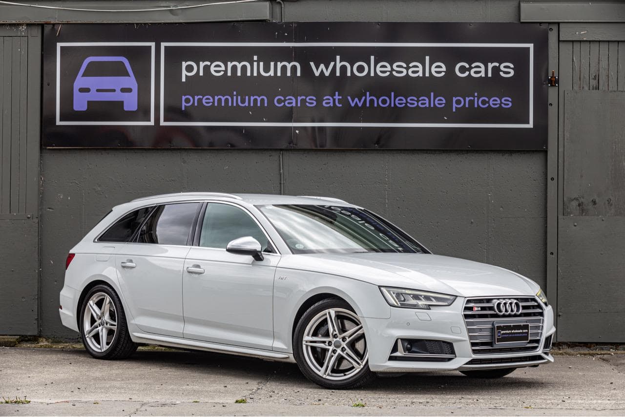 2017 Audi S4 AVANT QUATTRO